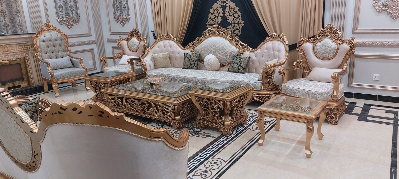 Drawing Room Sofa 66