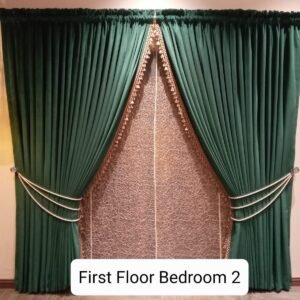 Curtain 04