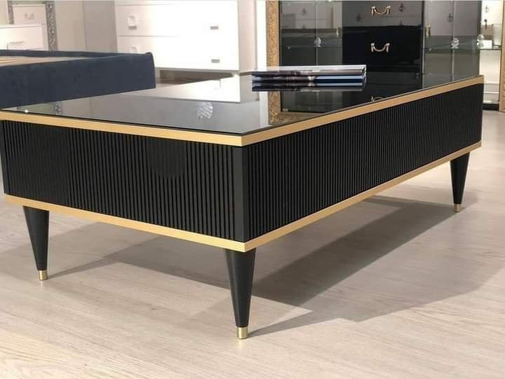 Center Table 22