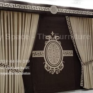 Curtain 72